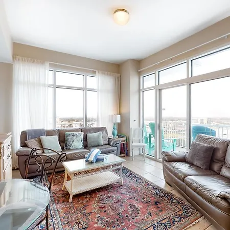 Emerald By The Sea Retreat Galveston Room photo