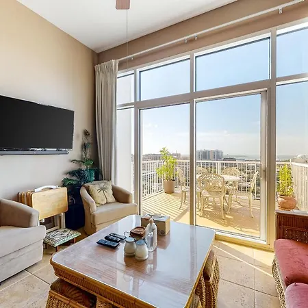 Emerald By The Sea Retreat Galveston Room photo