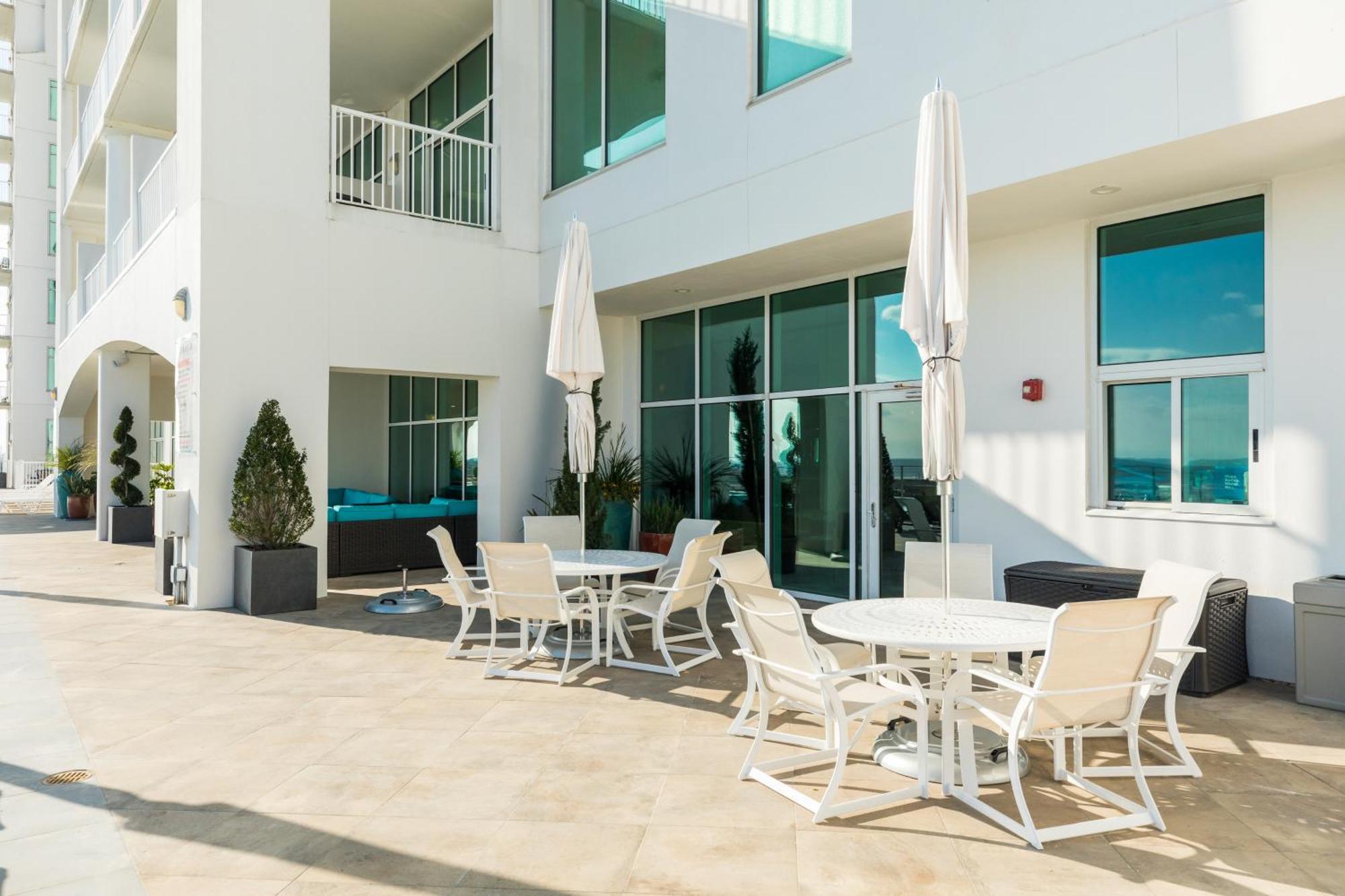 Emerald By The Sea Retreat Apartment