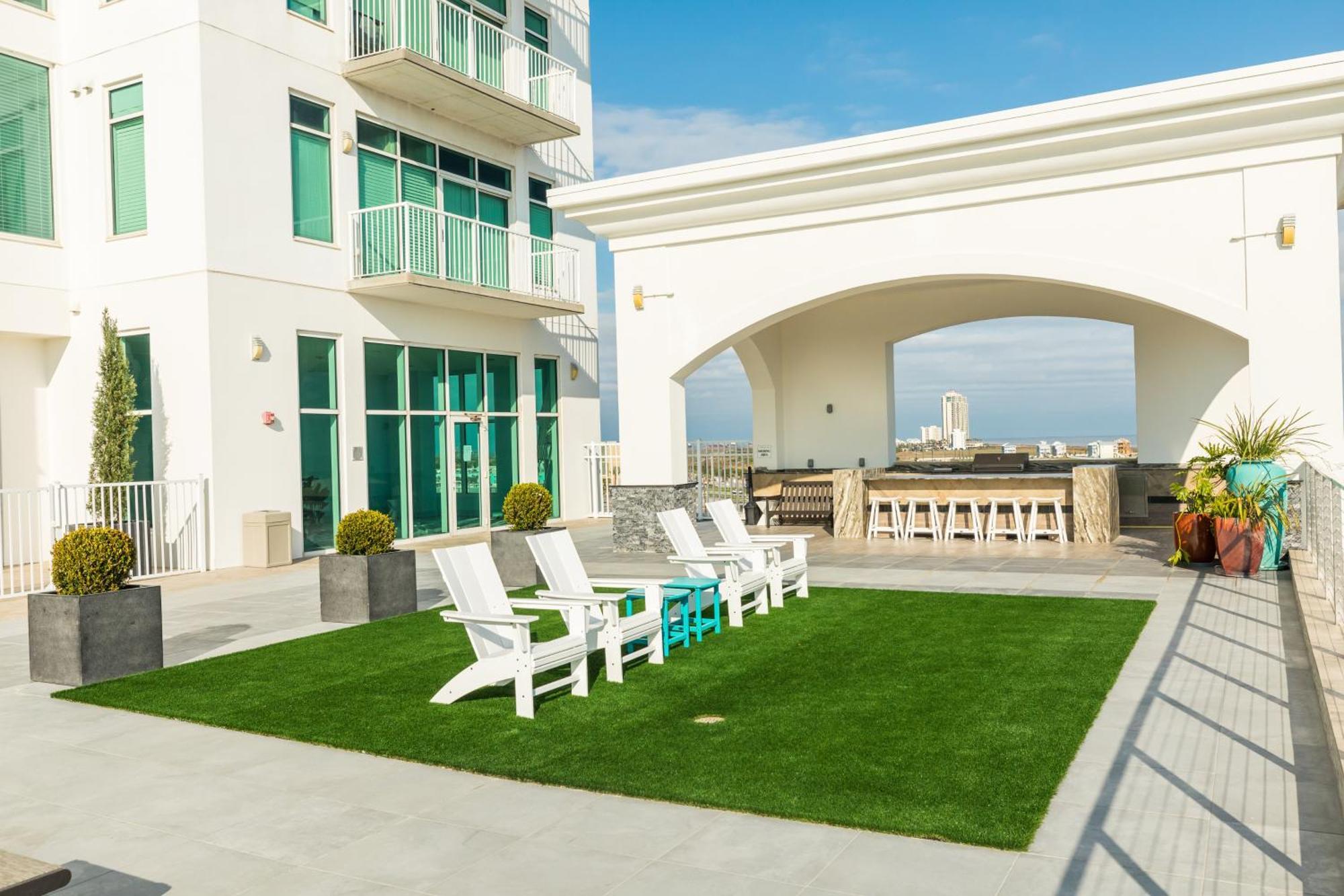 Emerald By The Sea Retreat Apartment