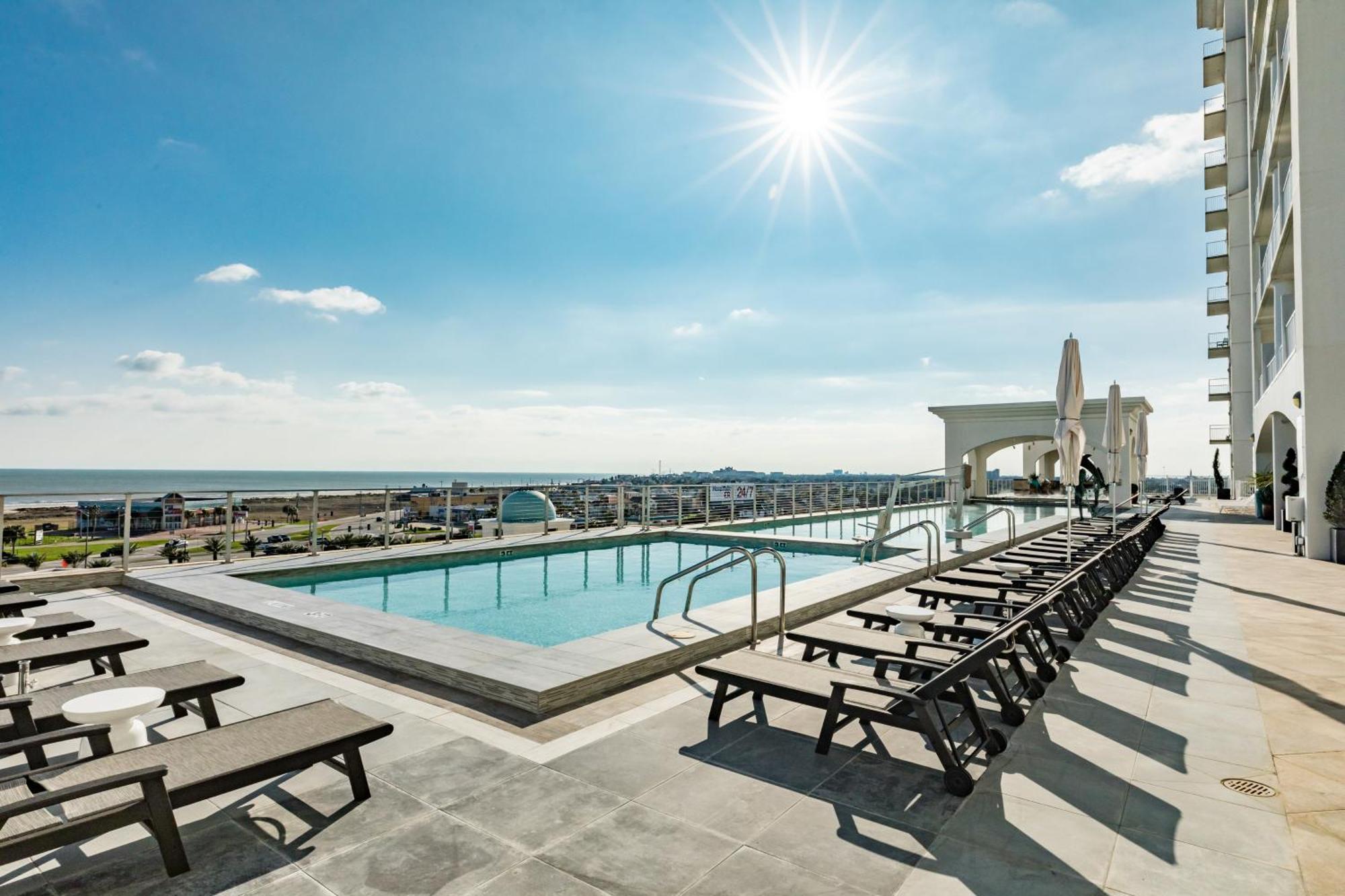 Emerald By The Sea Retreat *