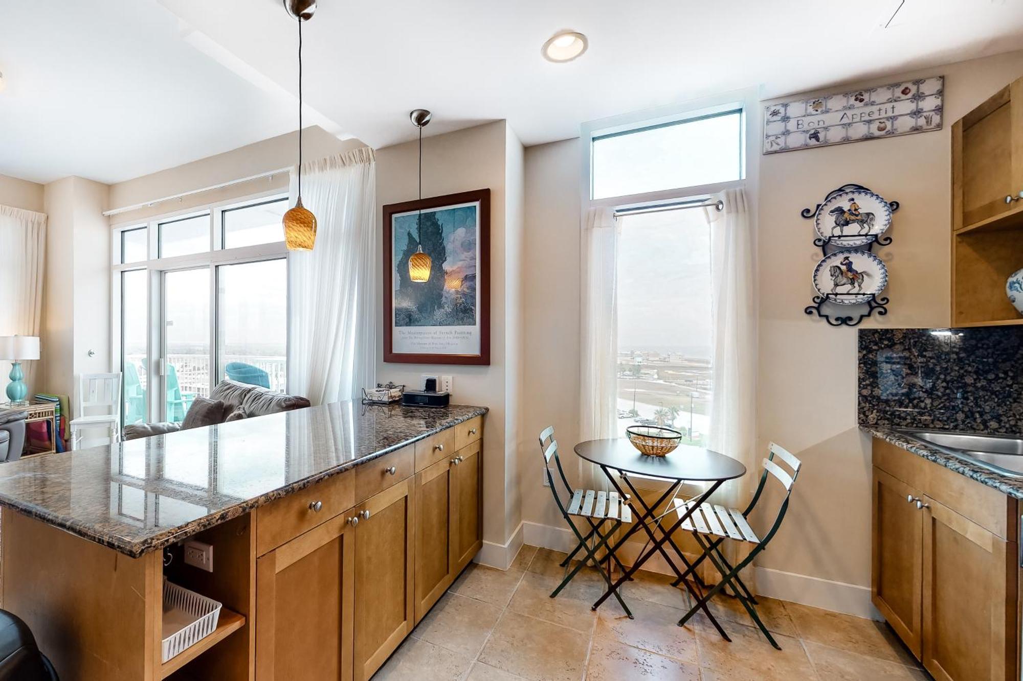 Emerald By The Sea Retreat Apartment